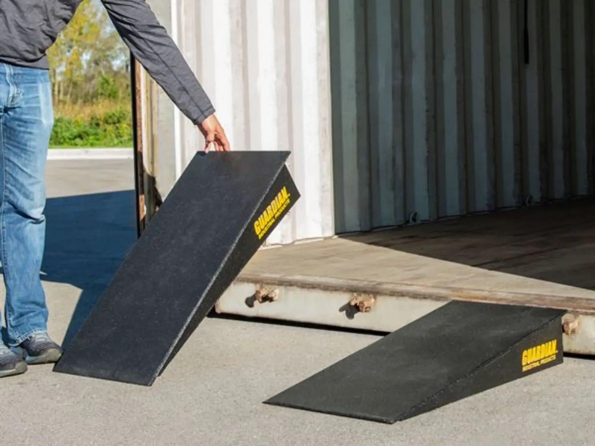 Mobile Container Ramps