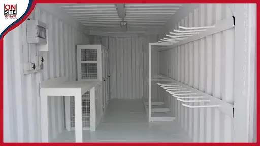 https://onsite-cdn.sfo3.cdn.digitaloceanspaces.com/wp-content/uploads/2023/10/03033208/additional-cost-portable-storage-container-miami.webp