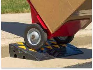 8-w-rubber-curb-ramp-60000-lbs-capacity-653786d56818b