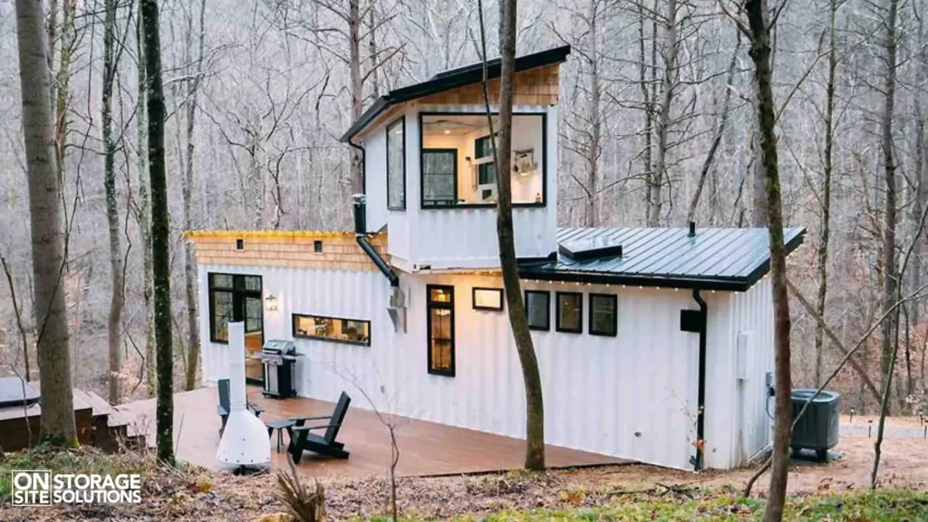 Creative Applications of Repurposed Shipping Containers-TINY HOMES