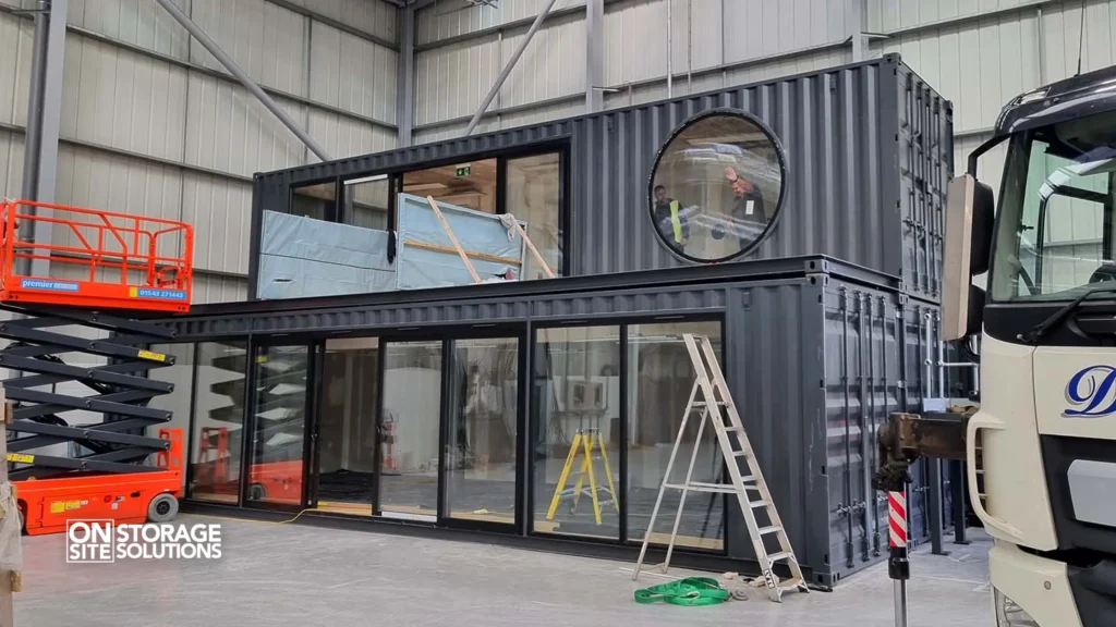 The Creative Usage of 40ft Shipping Containers-Offices