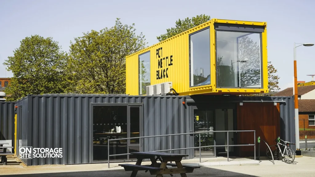 The Creative Usage of 40ft Shipping Containers-Retail Space