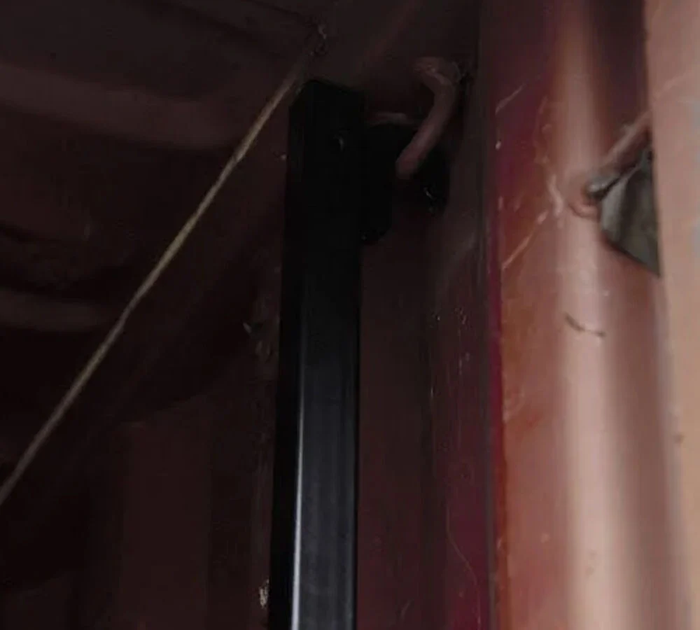 shipping_container_4_tier_pipe_rack_-_top_action_shot_view