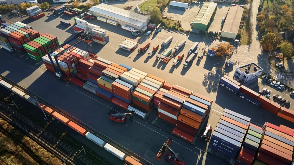 How Container Storage in Los Angeles Saves Businesses Money